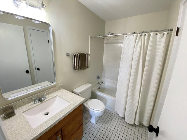 1340 Mcdowell Rd Unit 201, Naperville, IL 60563 - full bathroom with vanity, tile patterned flooring, and shower / bath combo
