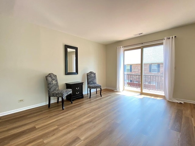 1340 Mcdowell Rd Unit 201, Naperville, IL 60563 - living area with wood finished floors