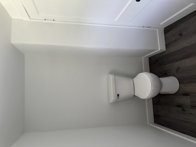 1453 S Oak Ave, Freeport, IL 61032 - view of bathroom