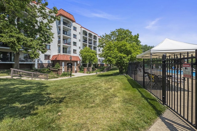 475 Plum Creek Dr Unit 111, Wheeling, IL 60090 - photo 3