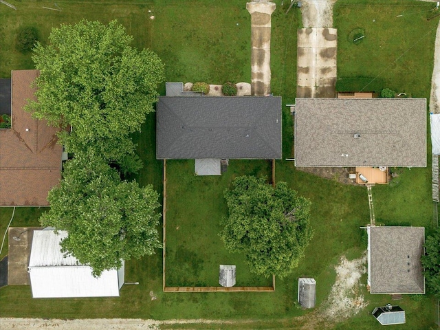 305 E Marshall St, Tolono, IL 61880 - drone / aerial view