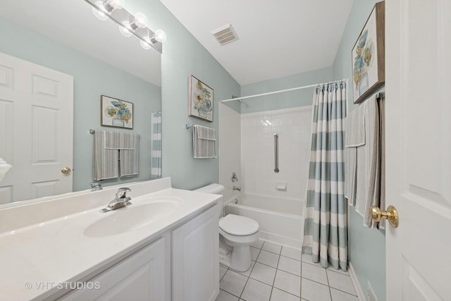 950 Genesee Dr, Naperville, IL 60563 - full bath featuring tile patterned flooring, vanity, and shower / bath combination with curtain
