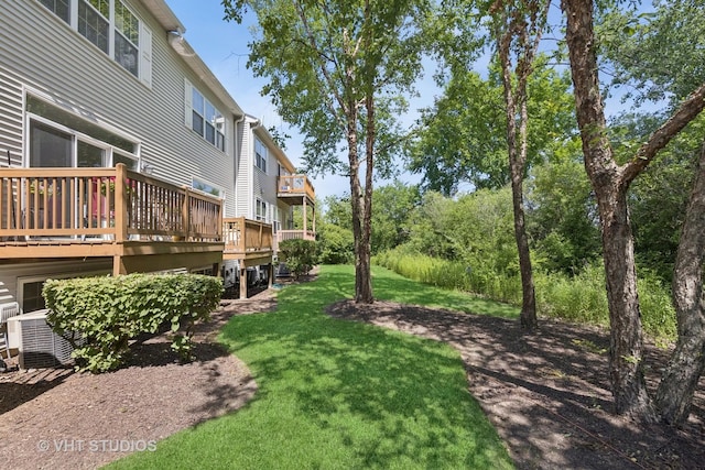 950 Genesee Dr, Naperville, IL 60563 - view of green lawn featuring a deck