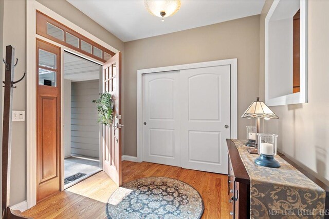 325 N Pine St, Geneva, IL 60134 - photo 2