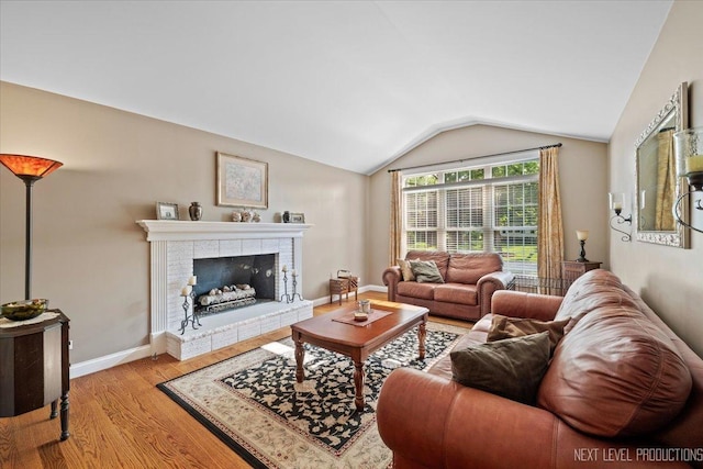 325 N Pine St, Geneva, IL 60134 - photo 3