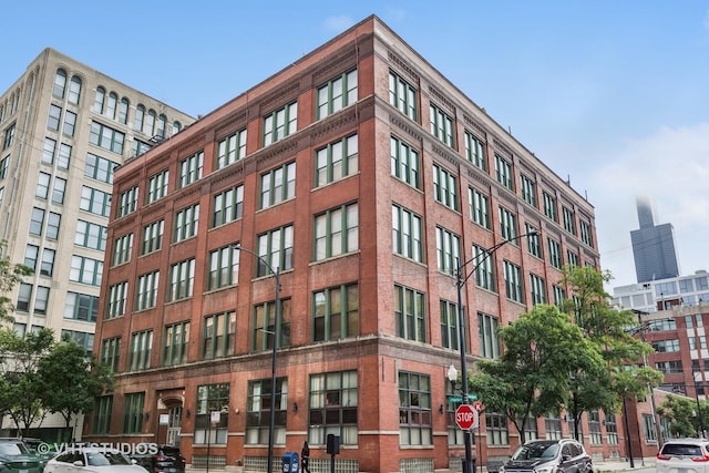 331 S Peoria St Unit 206, Chicago, IL 60607 - photo 1