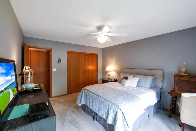747 Warwick Ct, Carol Stream, IL 60188 - bedroom with a closet, light carpet, and ceiling fan