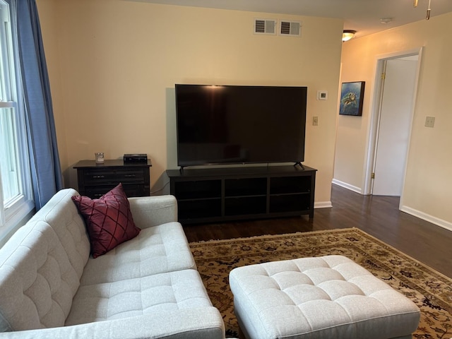 535 N Midlothian Rd, Mundelein, IL 60060 - living area with wood finished floors and baseboards