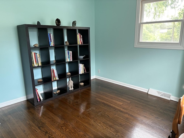 535 N Midlothian Rd, Mundelein, IL 60060 - spare room featuring dark wood finished floors and baseboards