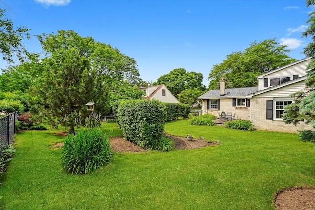 1554 Chickasaw Dr, Naperville, IL 60563 - view of yard featuring a patio