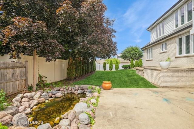 6140 Ruby St, Rosemont, IL 60018 - view of yard with a patio