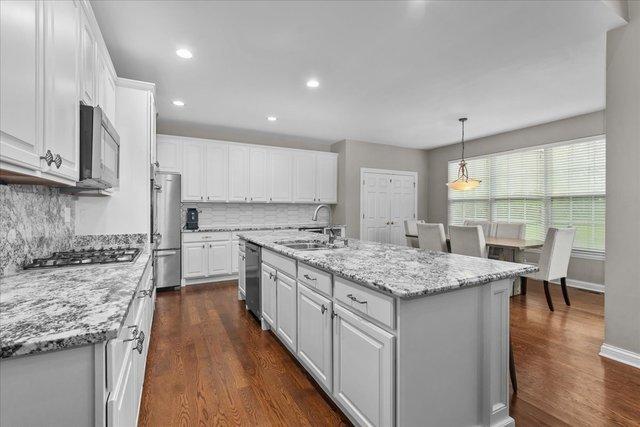 414 Morgan Ln, Fox River Grove, IL 60021 - photo 3