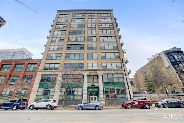 1322 S Wabash Ave Unit 807, Chicago, IL 60605 - view of building exterior