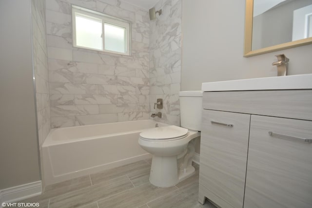 816 Blackhawk Dr, University Park, IL 60484 - full bathroom featuring vanity and shower / tub combination