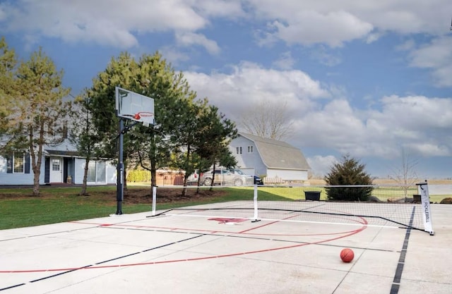 9439 Corneils Rd, Bristol, IL 60512 - view of sport court with community basketball court and a yard