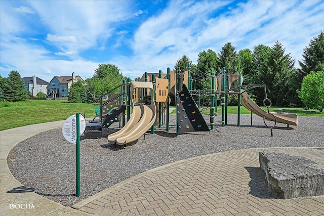 13311 Morning Mist Pl, Plainfield, IL 60585 - community playground featuring a yard