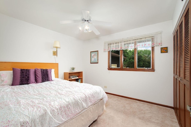 440 E Walnut St, Roselle, IL 60172 - carpeted bedroom with a closet and ceiling fan