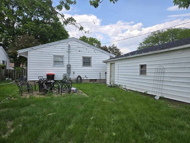 413 Broadmeadow Rd, Rantoul, IL 61866 - photo 2