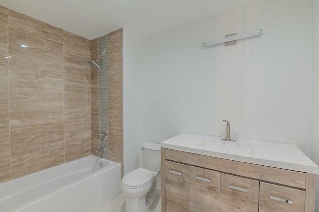 1131 S Ridgeland Ave, Oak Park, IL 60304 - bathroom with bathtub / shower combination and vanity