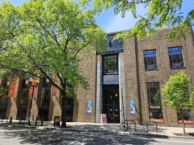 2624 W Catalpa Ave Unit 14, Chicago, IL 60625 - view of property