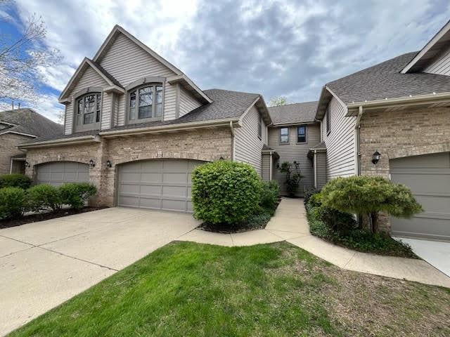 326 Club House Dr, Bloomingdale, IL 60108 - photo 1