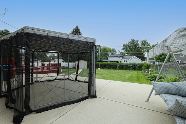 1831 E Camp Mcdonald Rd Unit 0, Mount Prospect, IL 60056 - fenced backyard with a patio and a shed