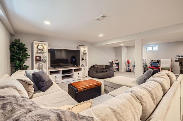 4453 N Canfield Ave, Norridge, IL 60706 - carpeted living area with recessed lighting