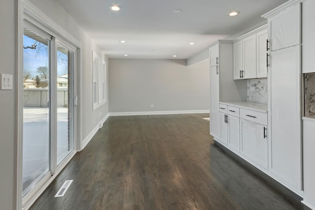 15245 Narcissus Ct, Orland Park, IL 60462 - corridor featuring dark wood-type flooring and recessed lighting
