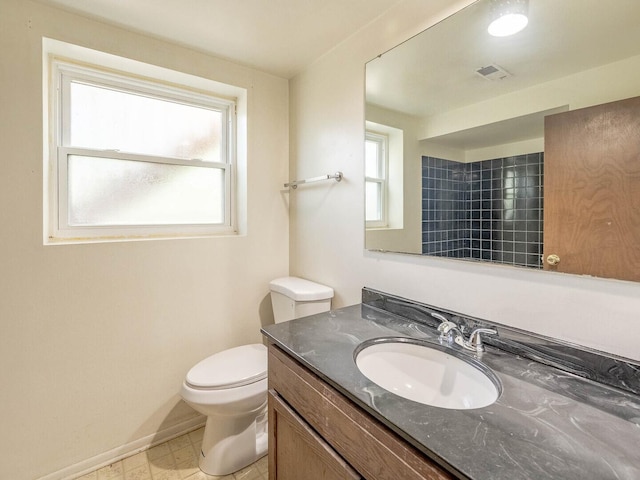 2134 S Hull Dr, Wheaton, IL 60189 - bathroom featuring vanity and toilet