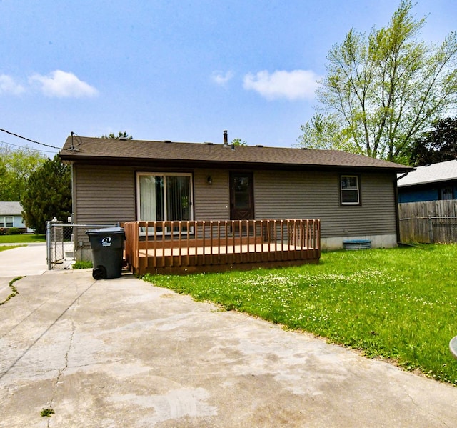 38103 N Cornell Rd, Beach Park, IL 60087 - ranch-style home featuring a deck, a gate, and crawl space