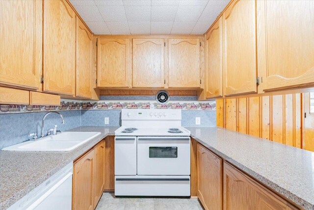 207 Cedar Dr, Clinton, IL 61727 - photo 10
