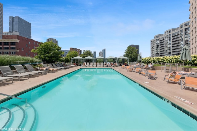 545 N Dearborn St Unit 3207, Chicago, IL 60654 - community pool featuring a patio area and a view of city