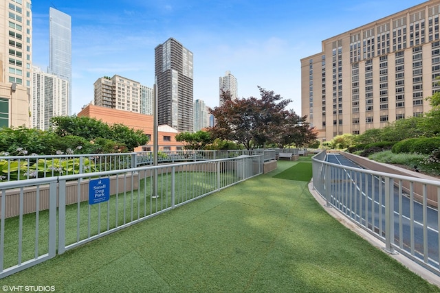 545 N Dearborn St Unit 3207, Chicago, IL 60654 - surrounding community featuring a view of skyline
