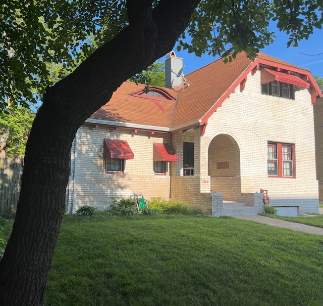 7200 S Yates Blvd, Chicago, IL 60649 - photo 1