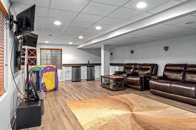 184 Primrose Ln, Bartlett, IL 60103 - living area with light wood-style flooring, bar, and recessed lighting