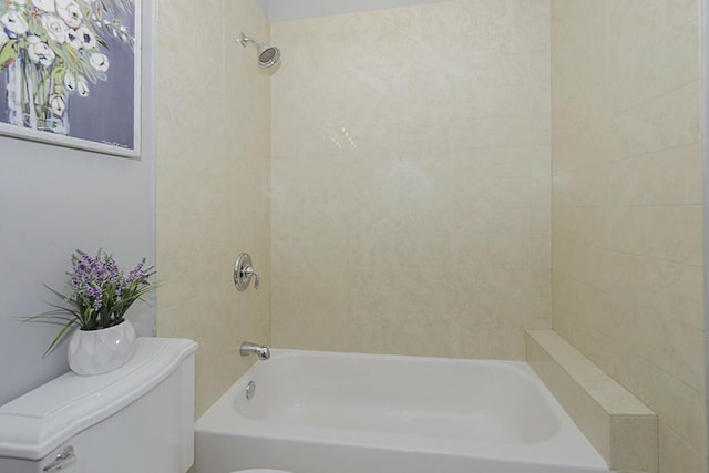 5010 W Lawrence Ave Unit 3B, Chicago, IL 60630 - bathroom featuring toilet and  shower combination