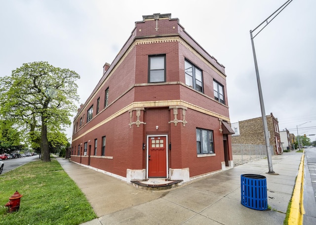 5925 W 16th St, Cicero, IL 60804 - photo 1