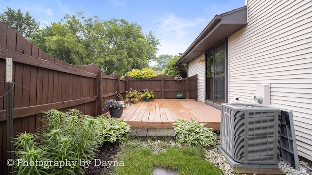 1033 Pheasant Dr, Bradley, IL 60915 - wooden terrace featuring a fenced backyard