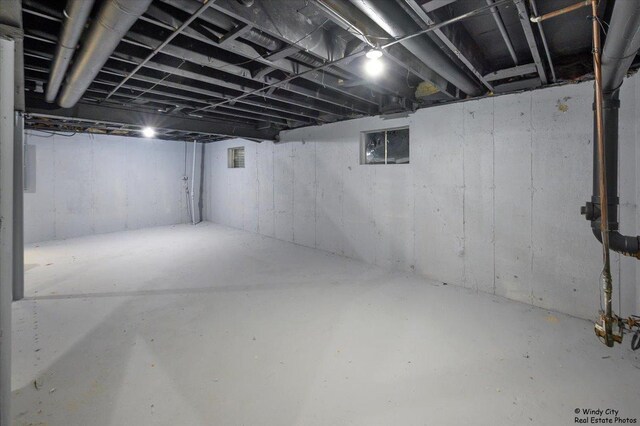 590 Woodcrest Ct, Carol Stream, IL 60188 - view of unfinished below grade area