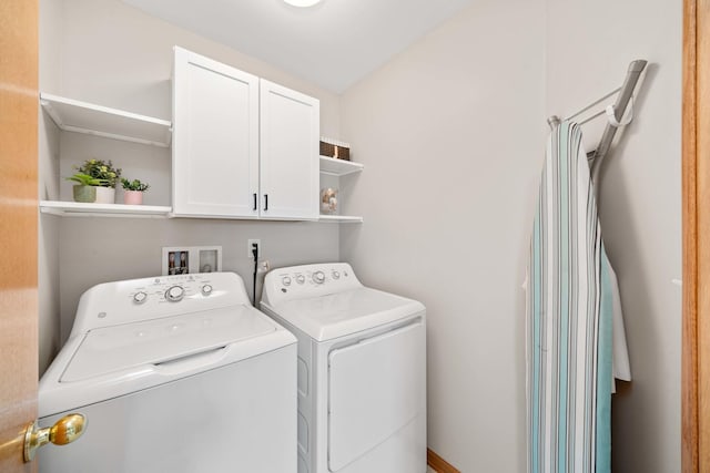 4553 Gardiner Ave, Yorkville, IL 60560 - washroom with separate washer and dryer and cabinet space