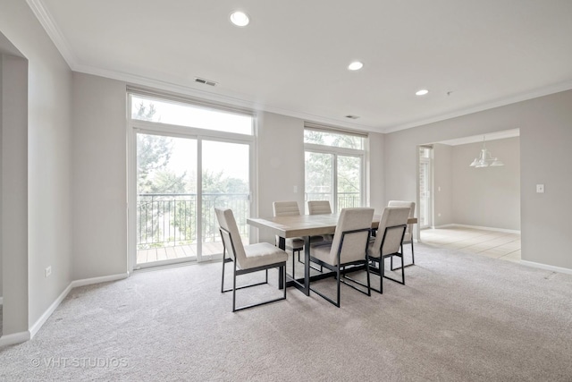 800 Weidner Rd Unit 307, Buffalo Grove, IL 60089 - dining room featuring ornamental molding, light carpet, and recessed lighting