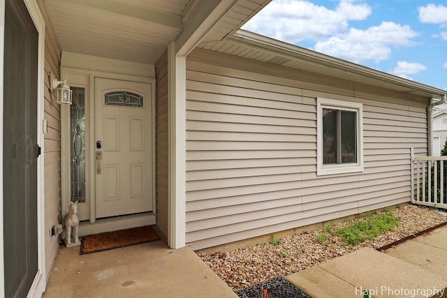 627 Bayview Pt, Schaumburg, IL 60194 - property entrance