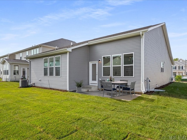 2308 Lawlor Ln, Naperville, IL 60564 - rear view of property with a lawn and a patio area
