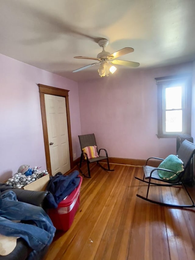 2632 S Austin Blvd, Cicero, IL 60804 - living area with light wood-style floors and a ceiling fan