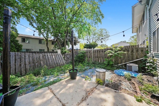 210 Diane Ln, Bolingbrook, IL 60440 - fenced backyard featuring a patio