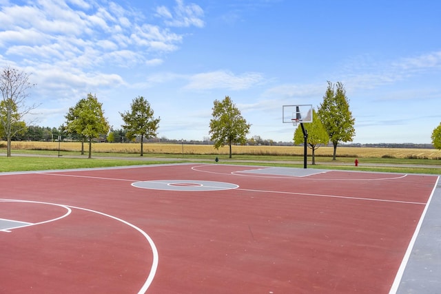 638 Legend Ln, Mchenry, IL 60050 - view of sport court with community basketball court