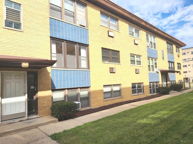 9209 S Cottage Grove Ave Unit B1, Chicago, IL 60619 - photo 1
