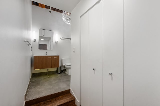 400 S Green St Unit 406, Chicago, IL 60607 - bathroom featuring toilet and vanity