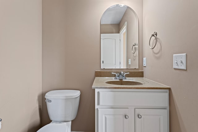 1610 Belclare Rd Unit 0, Normal, IL 61761 - half bath featuring toilet and vanity