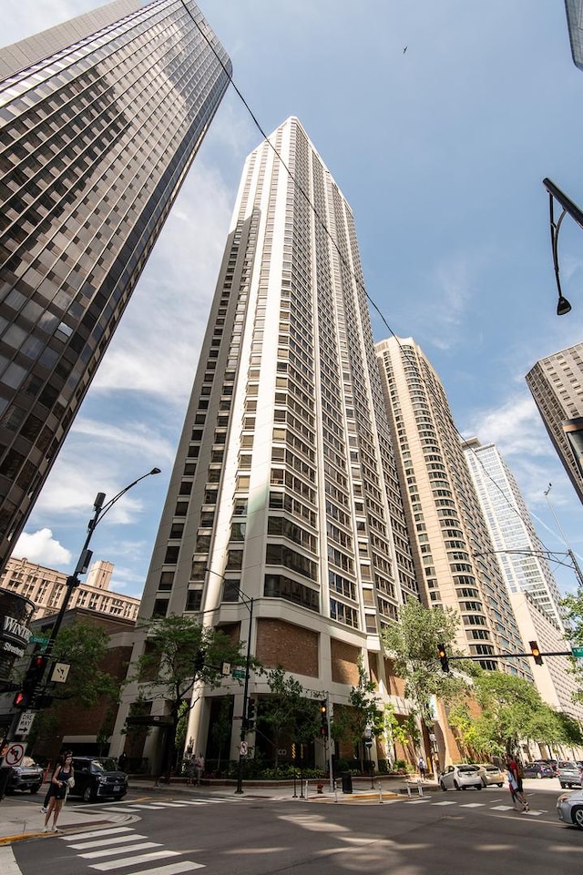 400 E Ohio St Unit 2302, Chicago, IL 60611 - view of building exterior